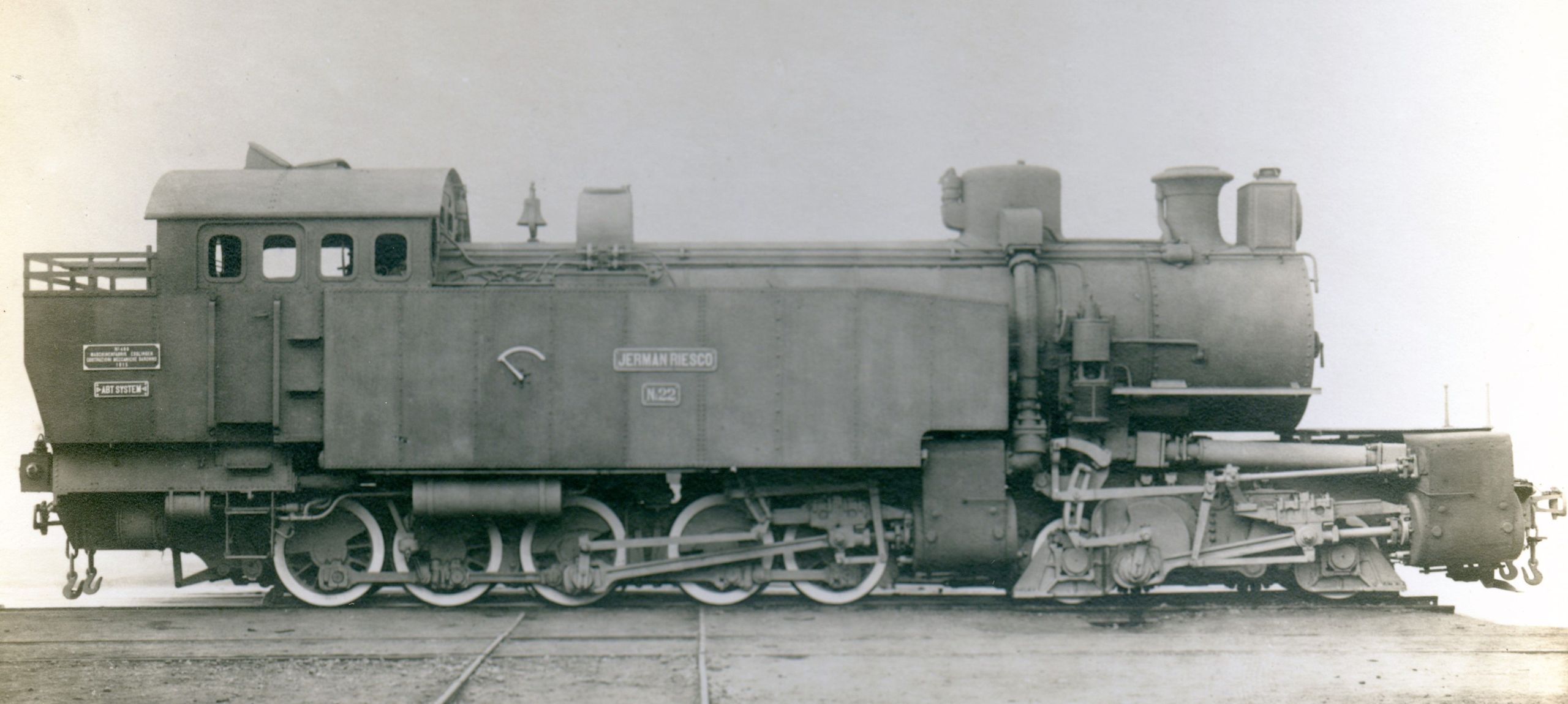 No. 22 “Jermán Riesco”
