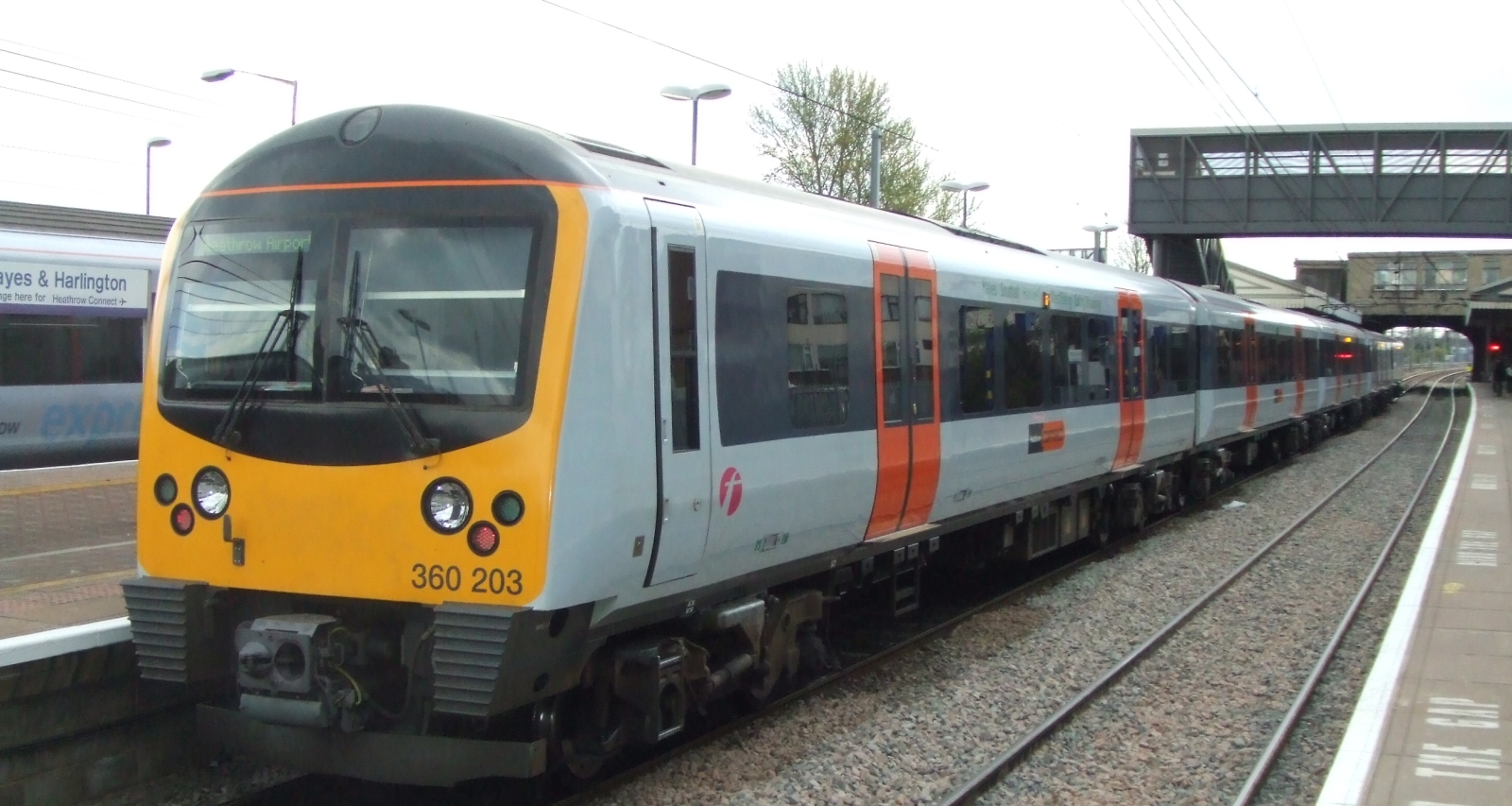 Heathrow Connect 360 203 in April 2008 at Hayes & Harlington station