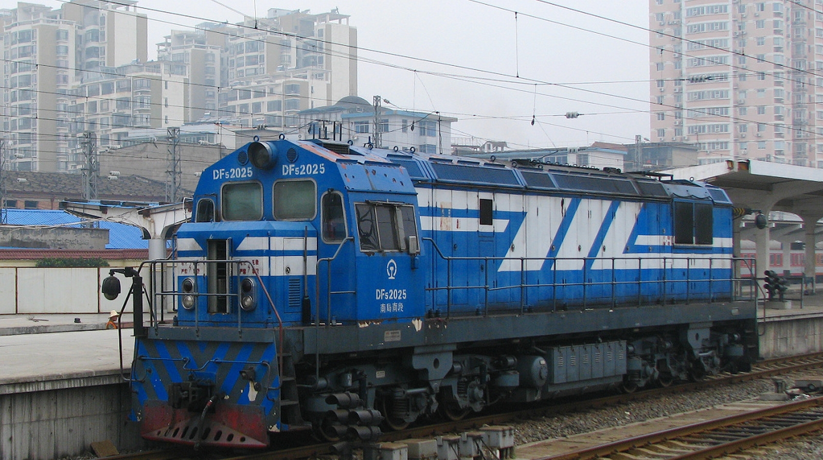 Third Generation from Sifang in June 2010 in Nanchang
