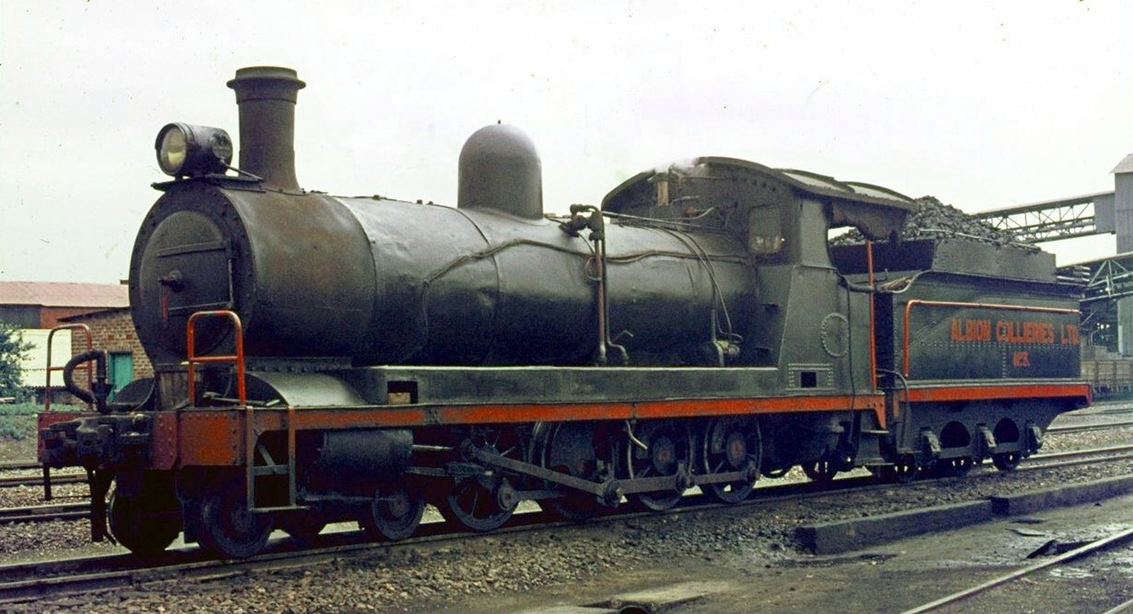 A sample of the former 4-8-0TT without side tanks in November 1974 in the Albion Mines