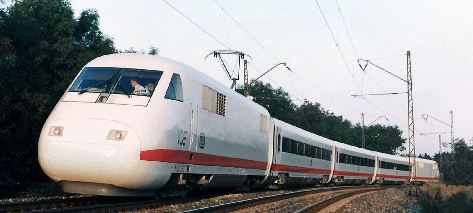 The train directly after delivery in September 1985 on the Karlsfeld-Olching line