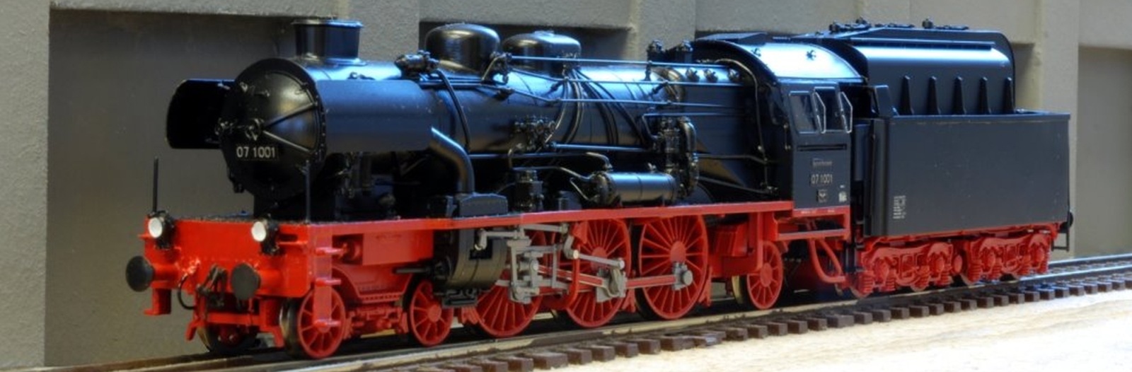 Model of the 07 1001, handcrafted by Michael Menzendorff