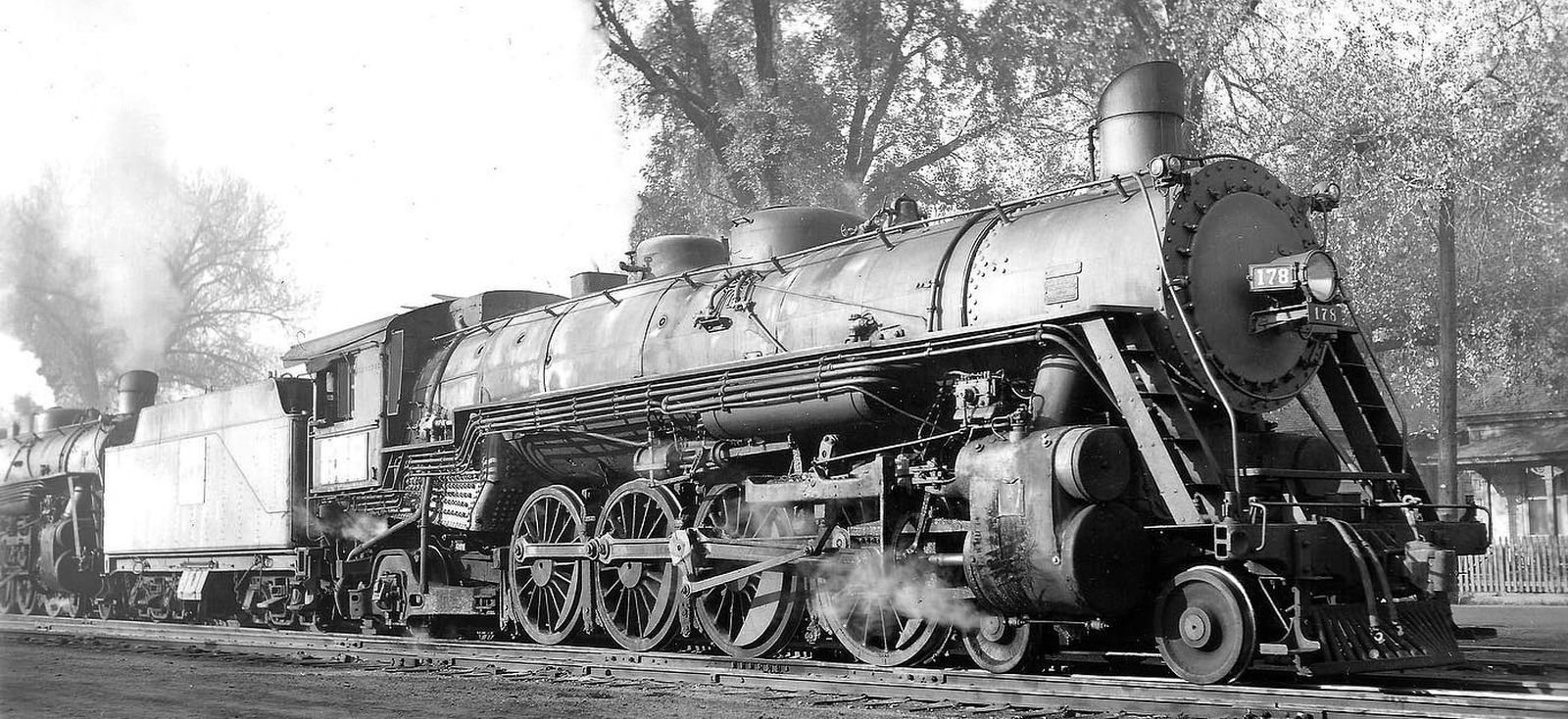 The former No. 412, here as Western Pacific class MTP-44 No. 178