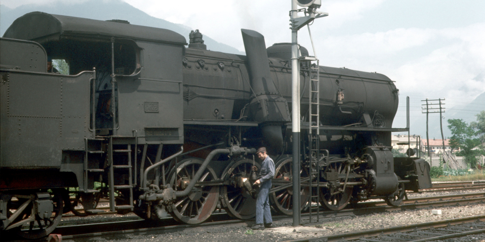 741 273 in September 1973 in Brunico