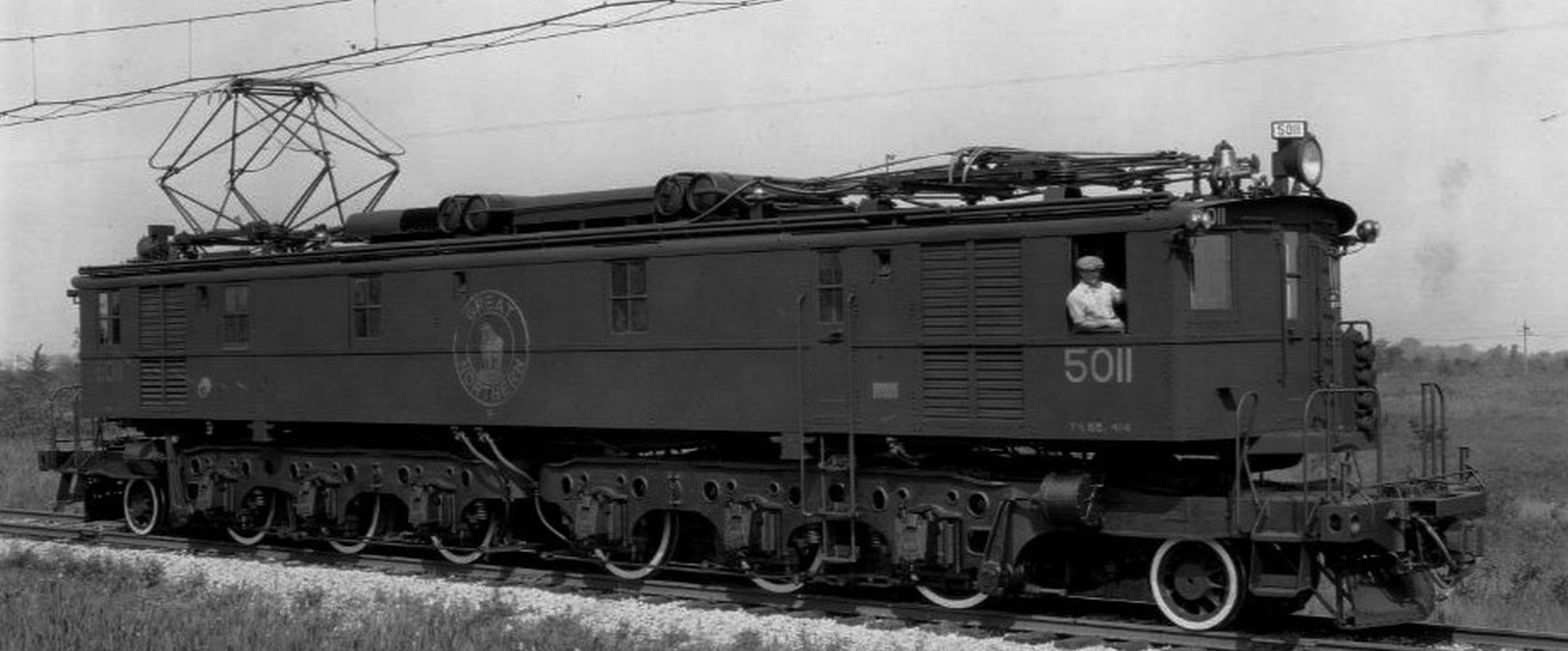 No. 5011 in a photo from 1927