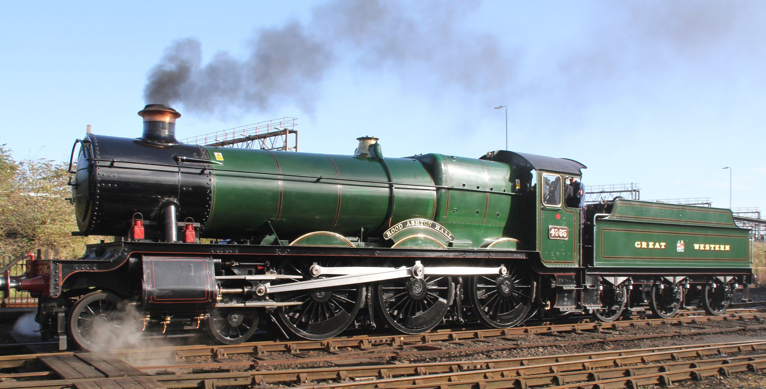 No. 4965 “Rood Ashton Hall” in October 2017 at Tyseley