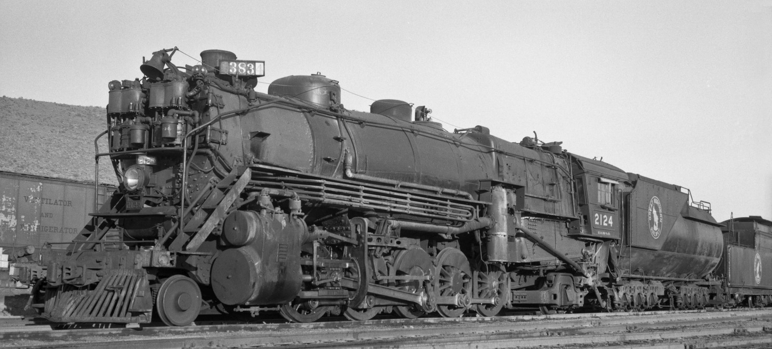 No. 2124 in May 1952 at Klamath Falls, Oregon