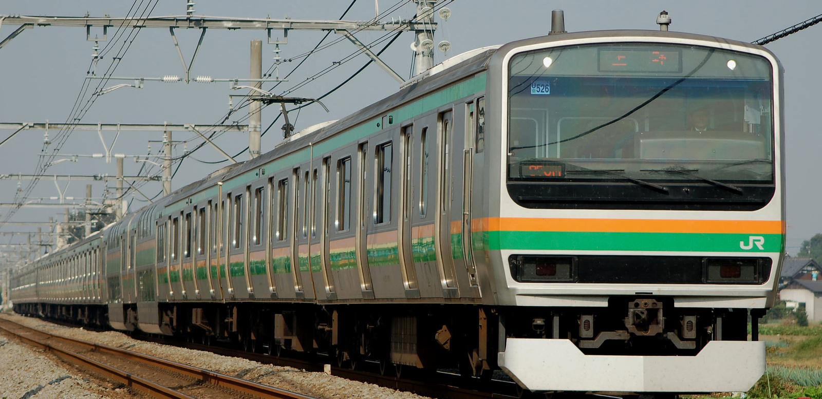 E231-1000 in October 2007 on the Takasaki route