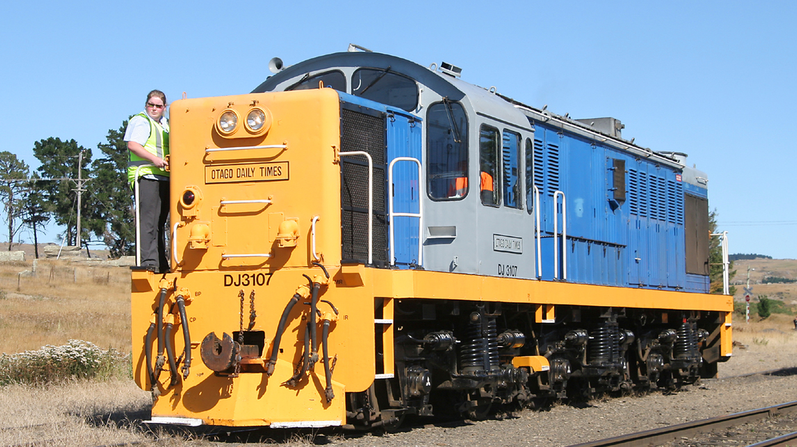 D<sup>J</sup> 3107 in March 2007 on the Taieri Gorge Railway