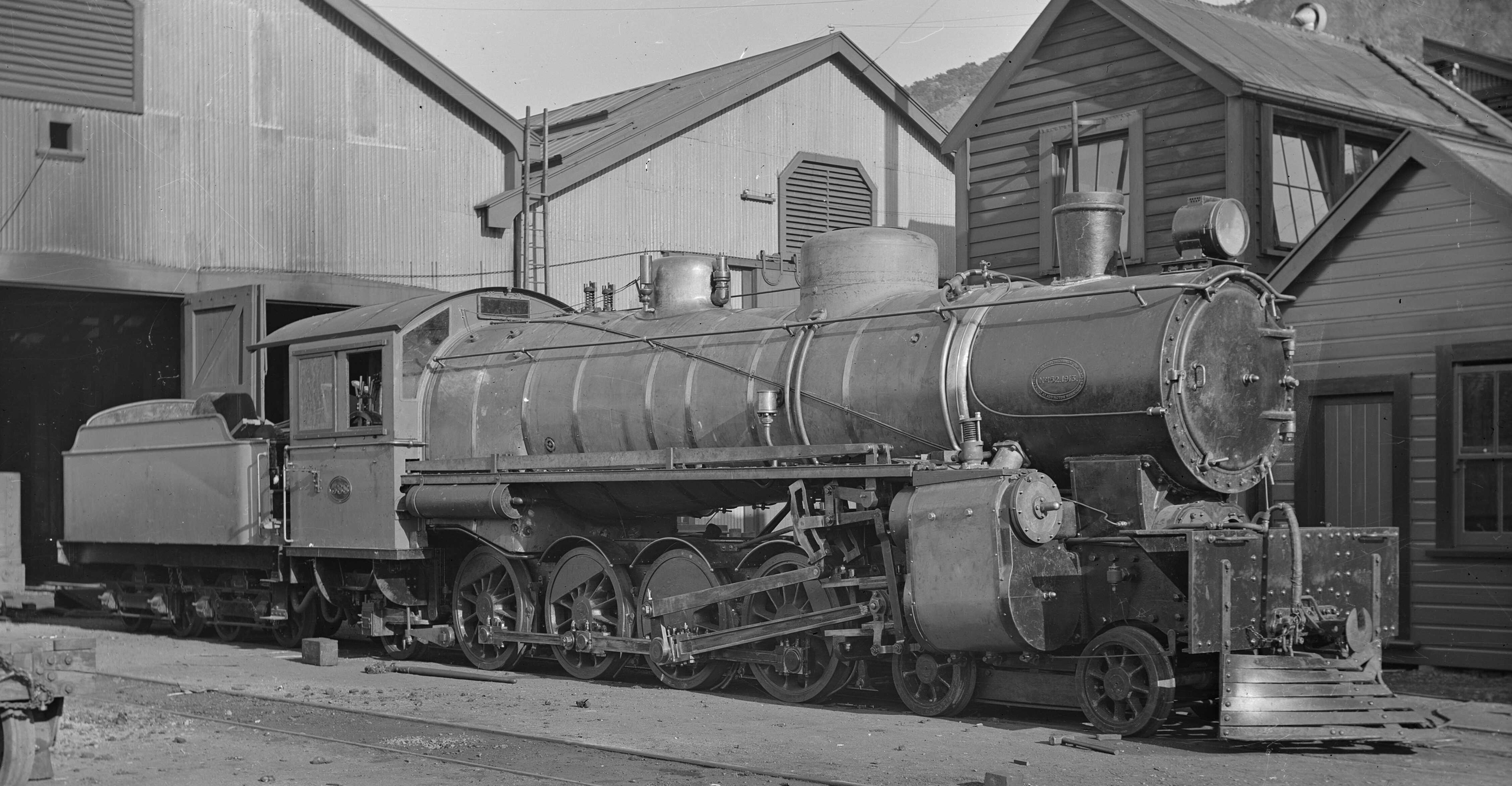 X 588 around 1913 at Petone