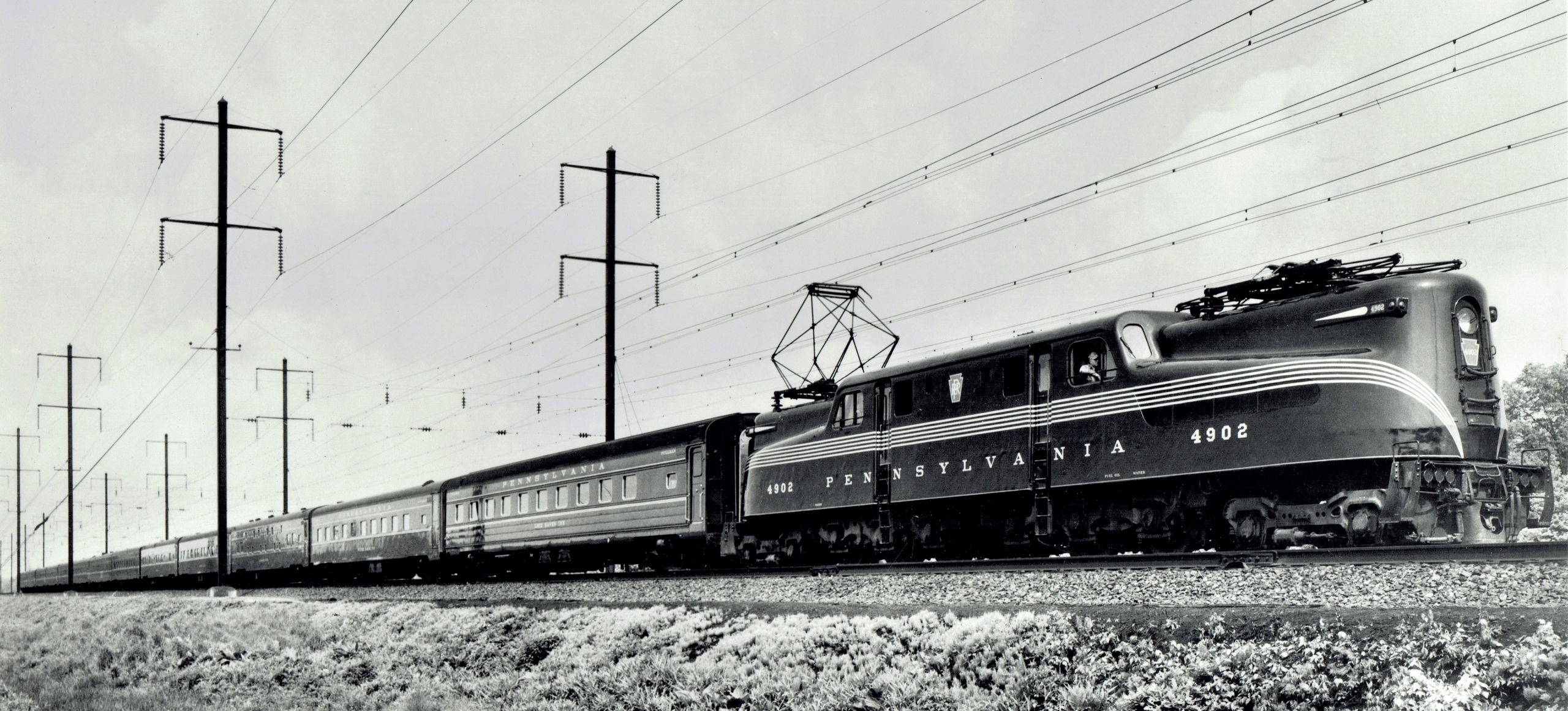 No. 4902 with the “Broadway Limited” in 1950 in New Jersey