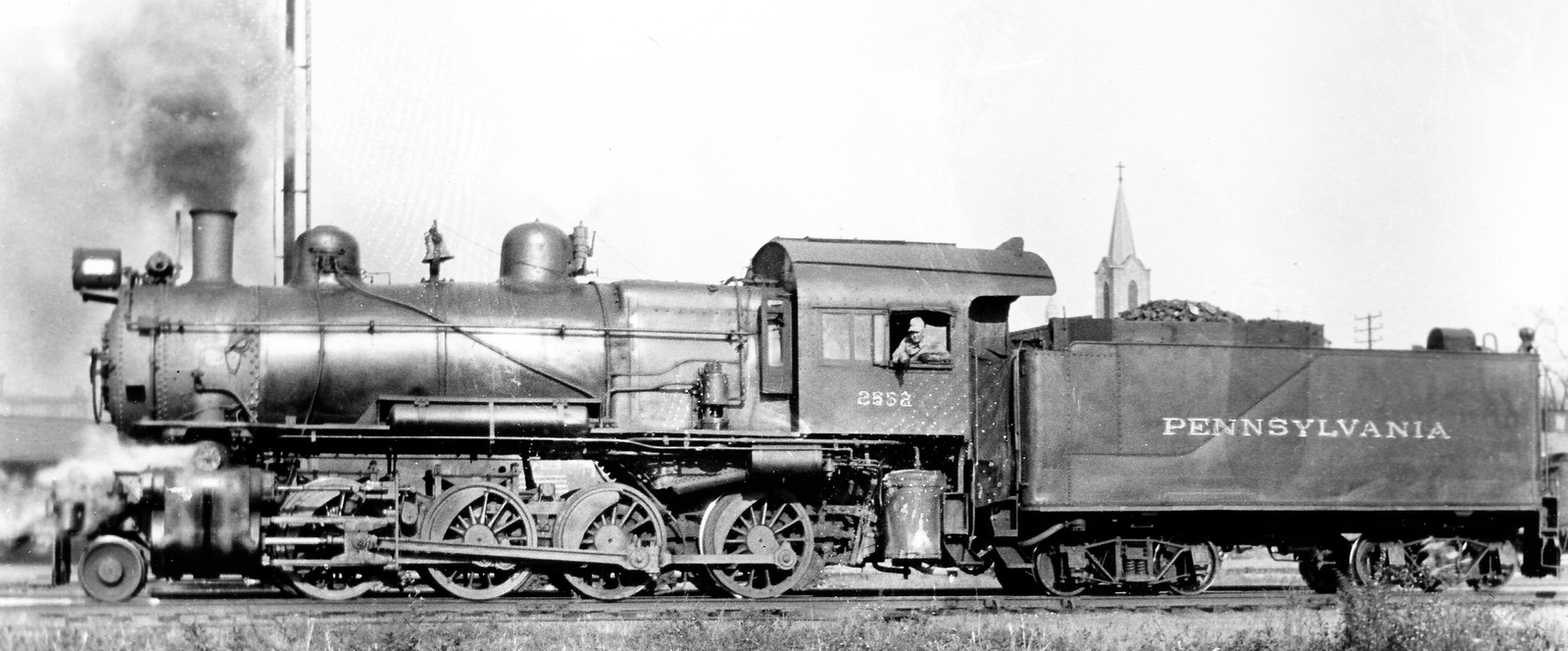 H6sa No. 2552 in November 1931 in Logansport, Indiana