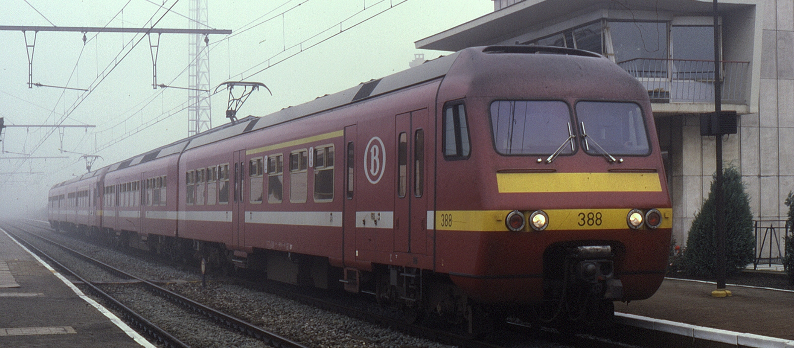 No. 388 and 386 in September 1987 in Denderleeuw