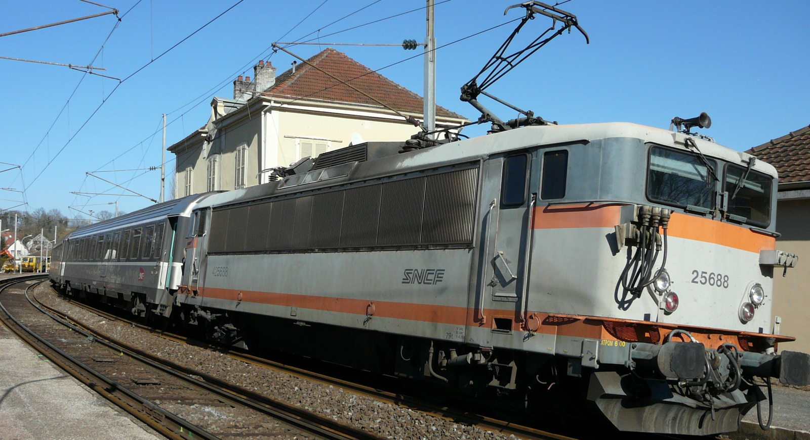BB 25688 in February 2008 at Clerval