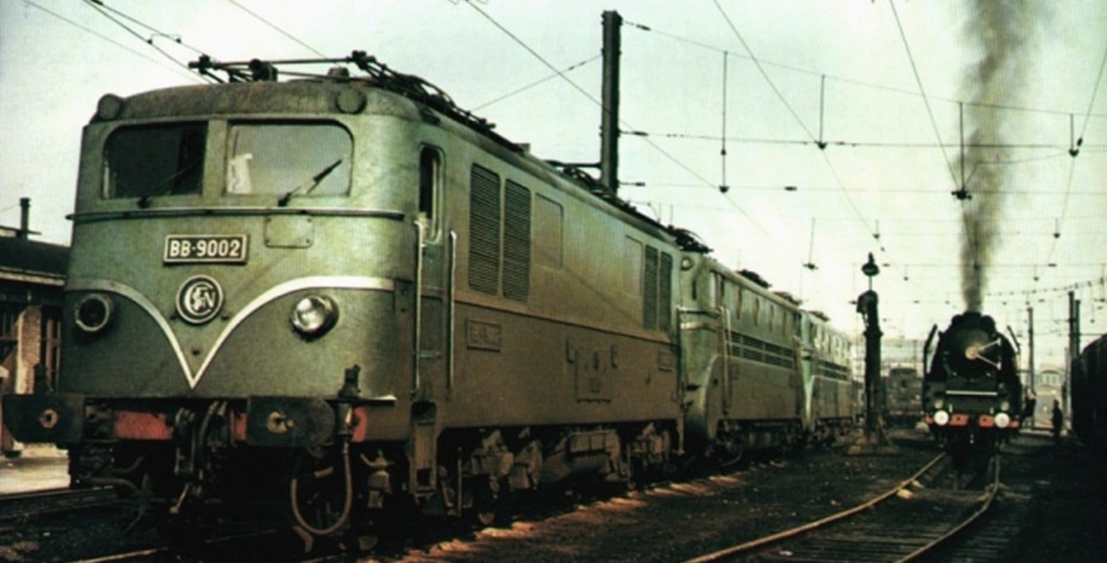BB 9002 in October 1964 in front of BB 9003 and 9004