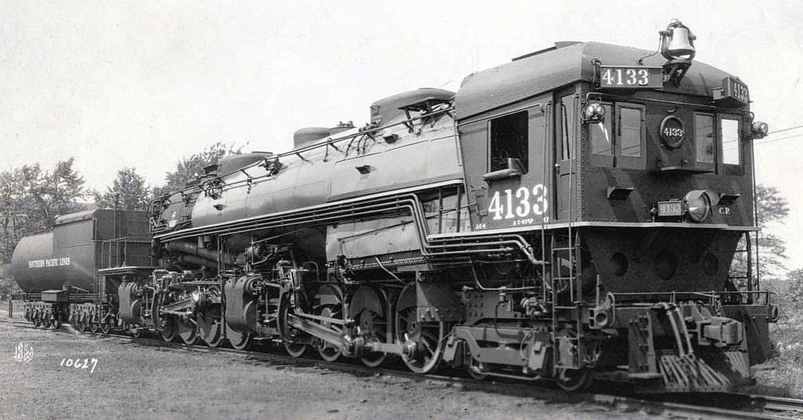 AC-6 No. 4133 on a works photo