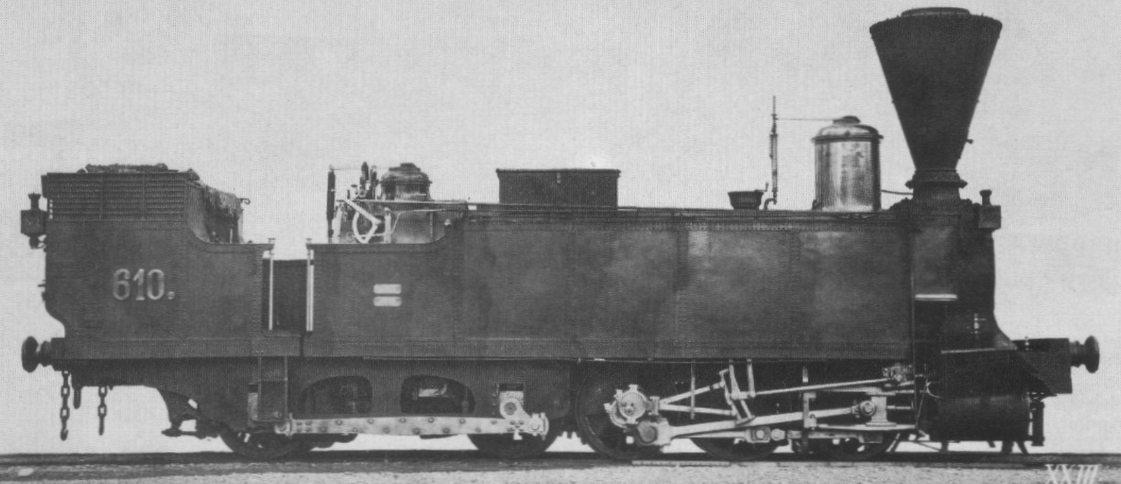 No. 610 of the Südbahngesellschaft with coupling rods on the tender