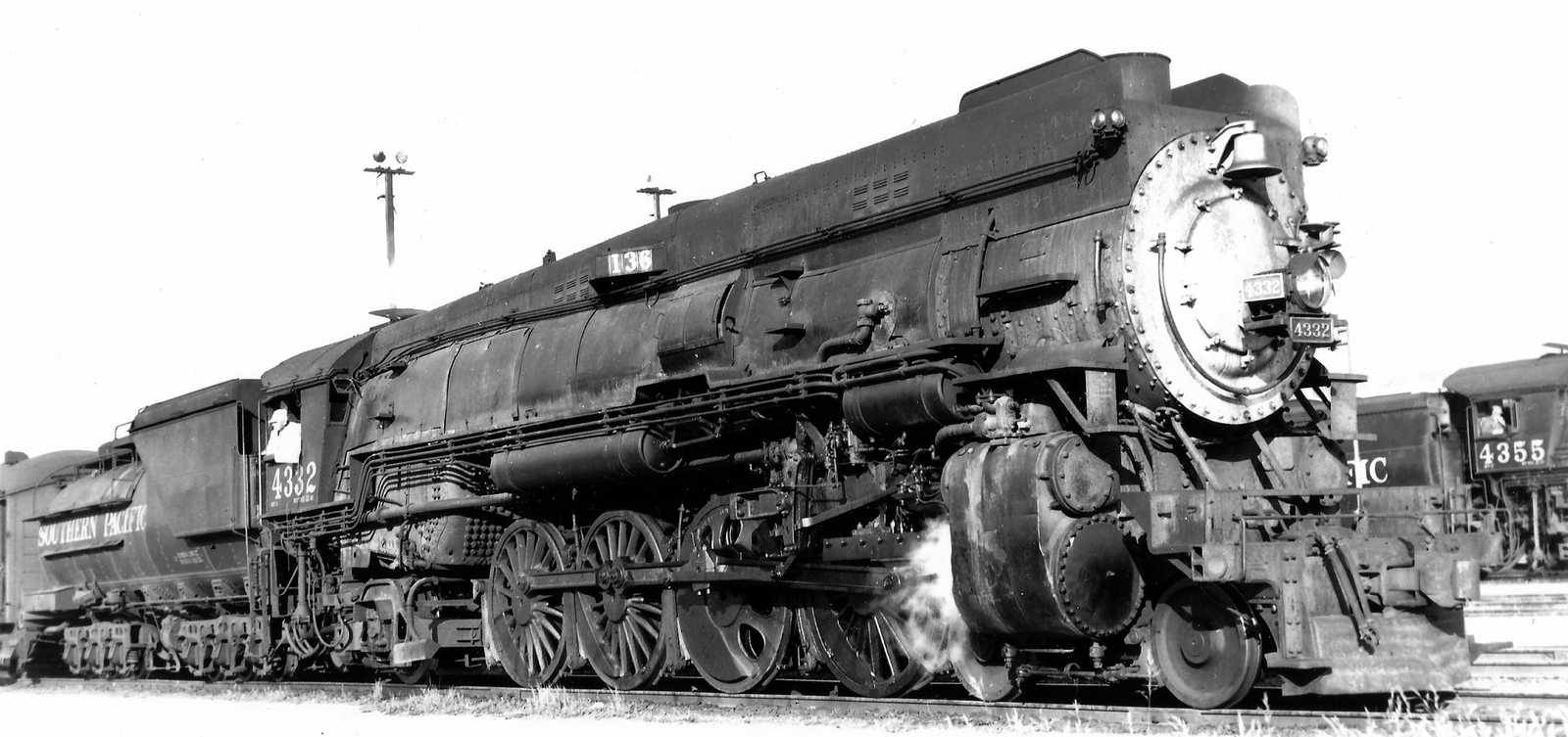 MT-3 No. 4332 with Skyline Casing in April 1952 in San Francisco