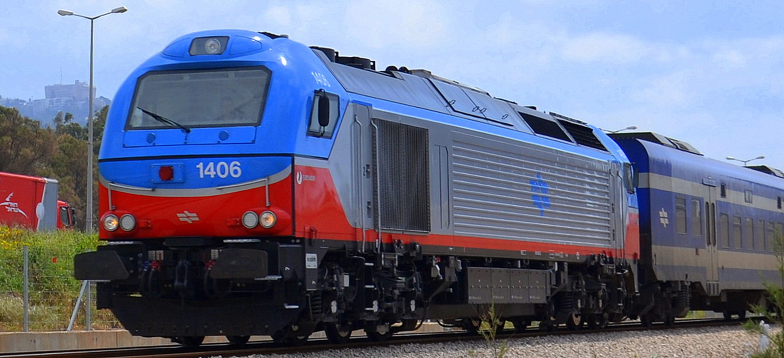 Euro 4000 passenger variant as No. 1206 of Israel Railways in April 2012 in Haifa