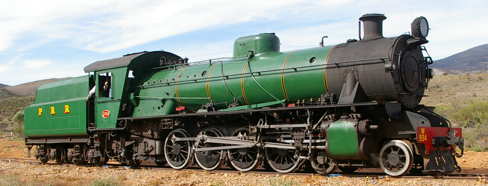 W934 in April 2012 at Woolshed Flat