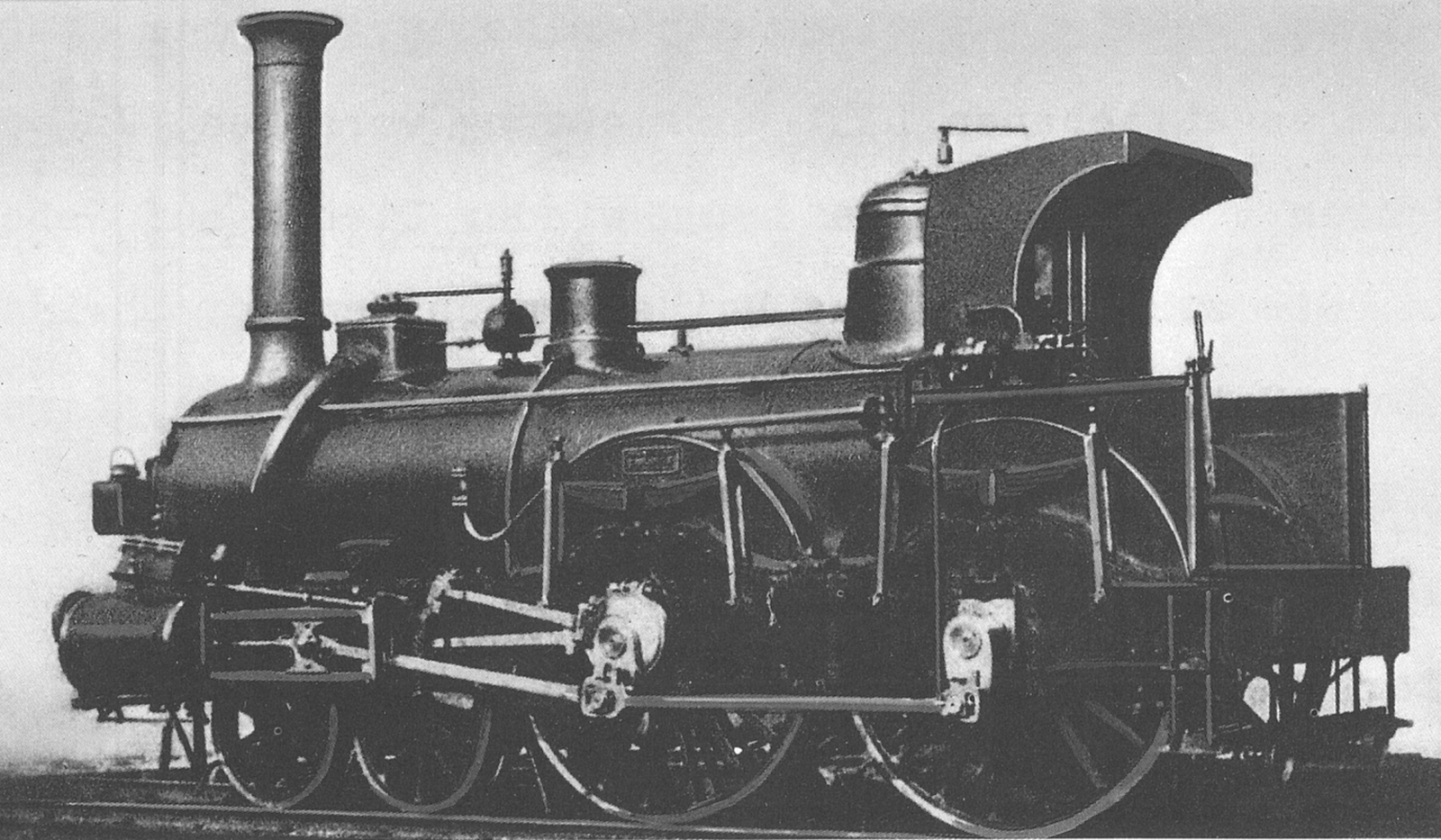 No. 127 with a small steam dome on a works photo of MBG Karlsruhe