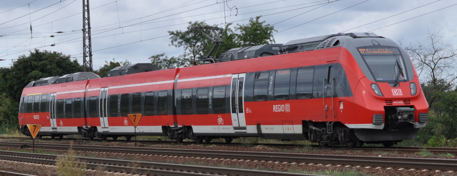 442 620 in September 2012 in Saarmund