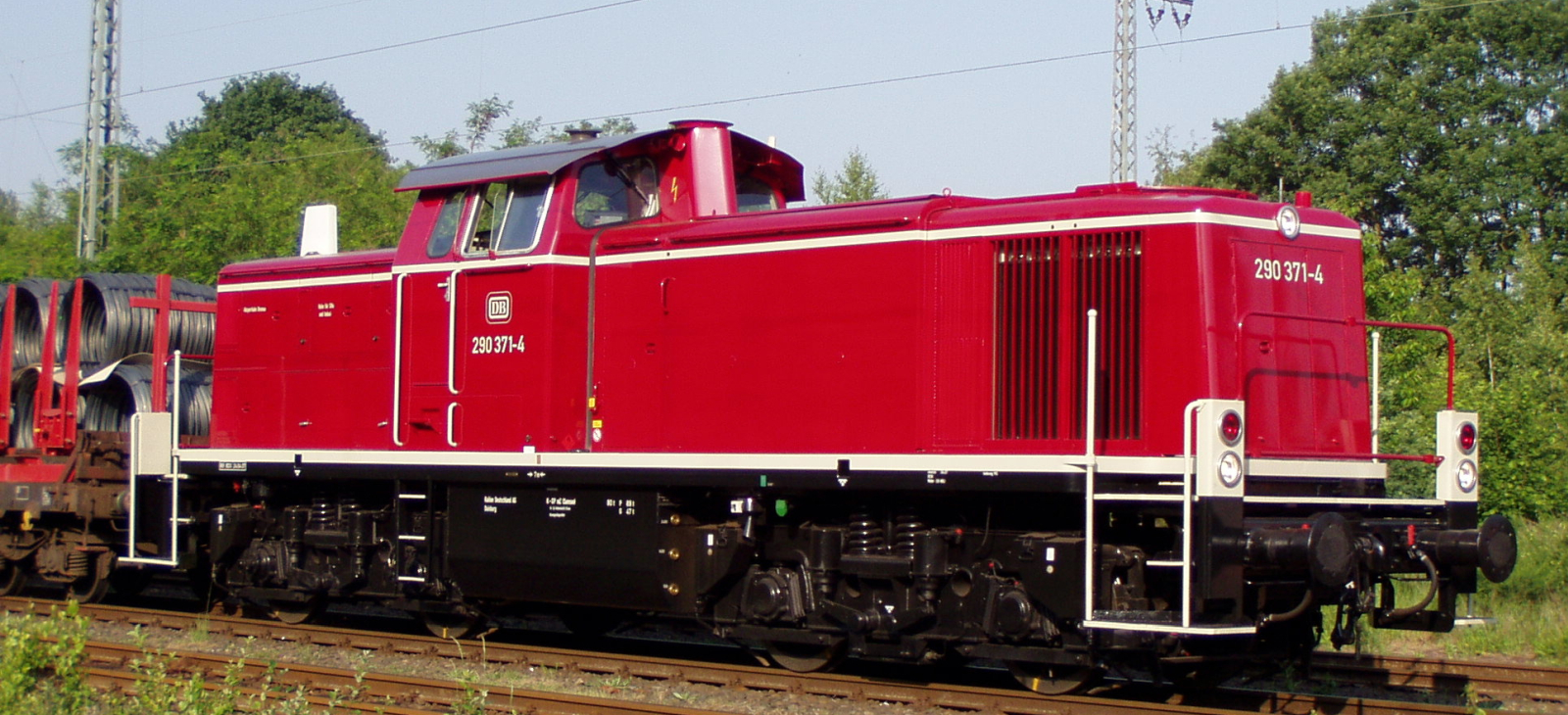 290 371 as a museum locomotive with Bundesbahn livery