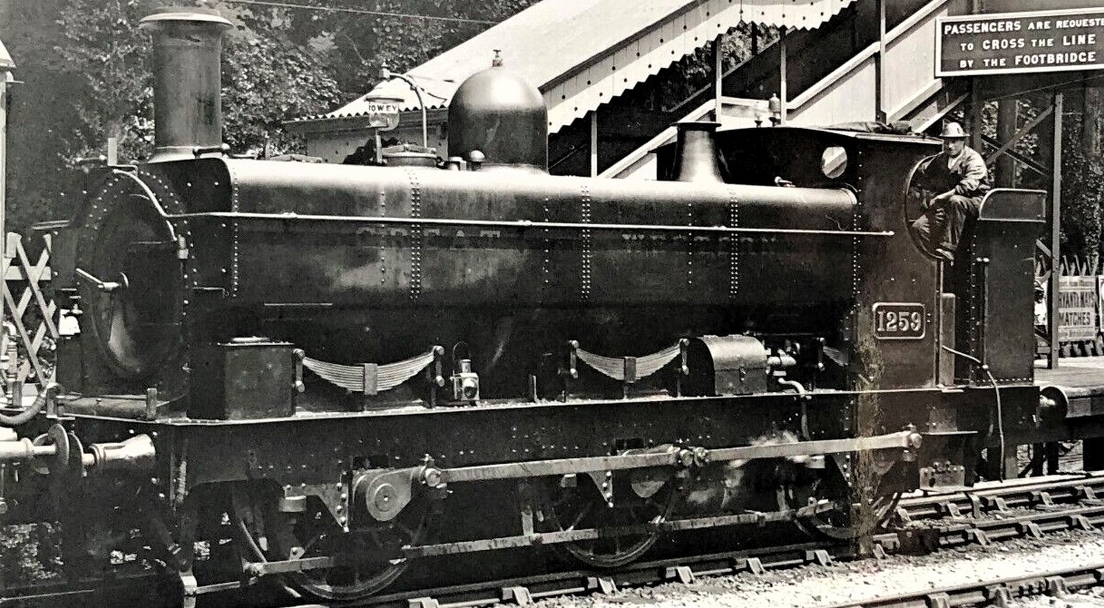 No. 1259, which had temporarily been rebuilt to broad gauge, at Fowey