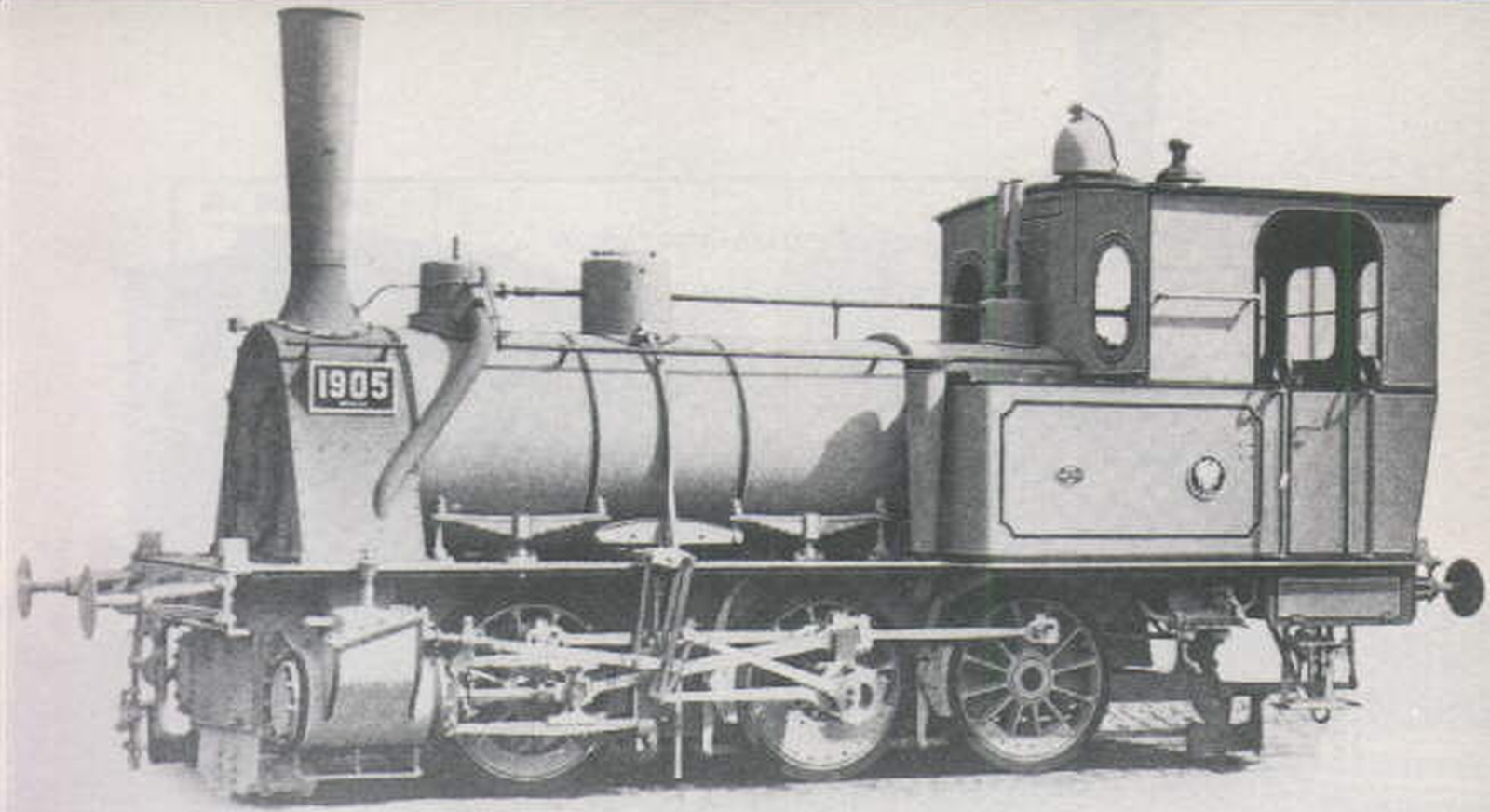 T 3 No. 1905 of the first series on a Henschel manufacturer's photo