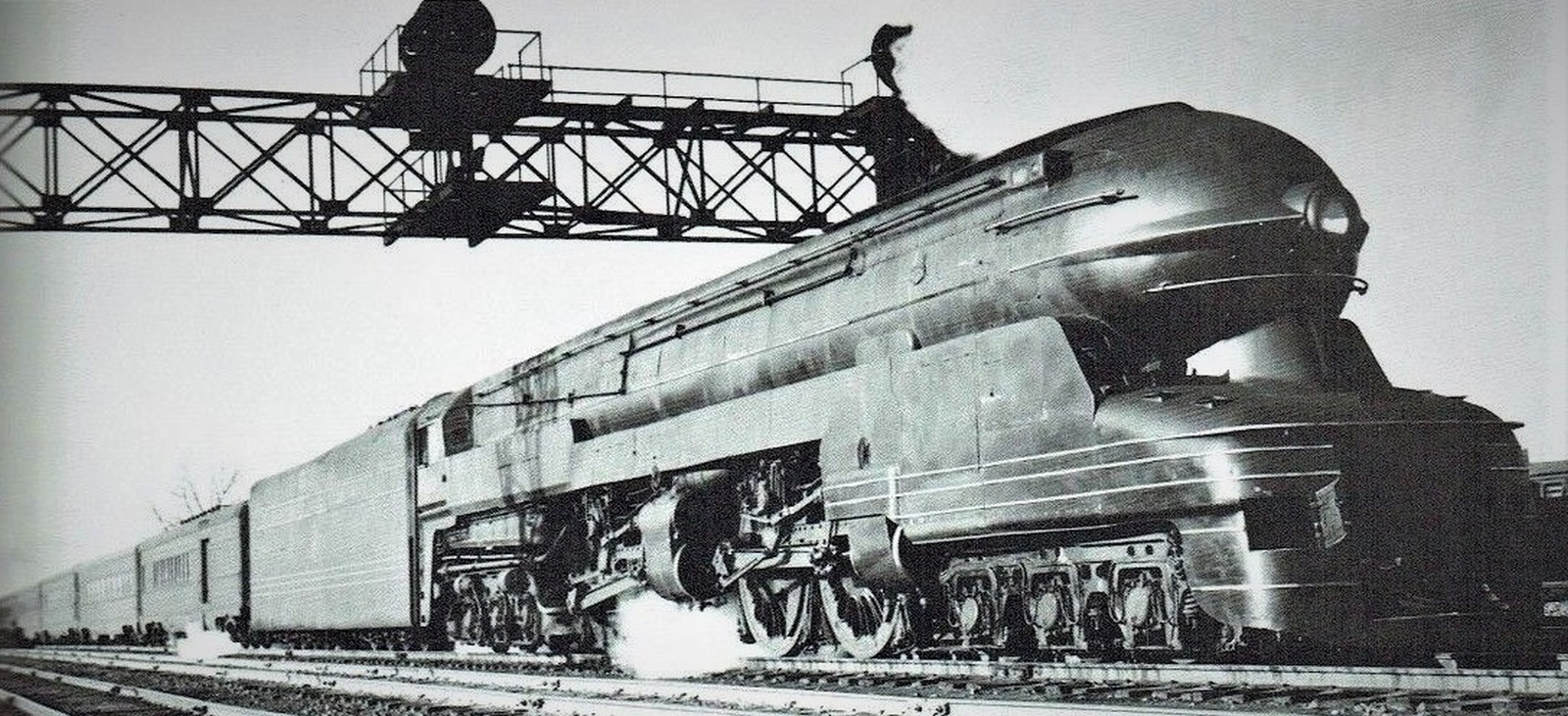 S1 in November 1942 with the “Trail Blazer” from New York to Chicago