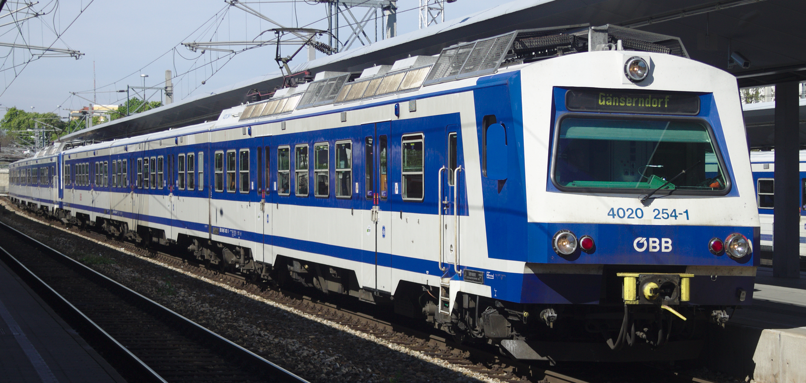 4020 254 im April 2014 in Wien Meidling